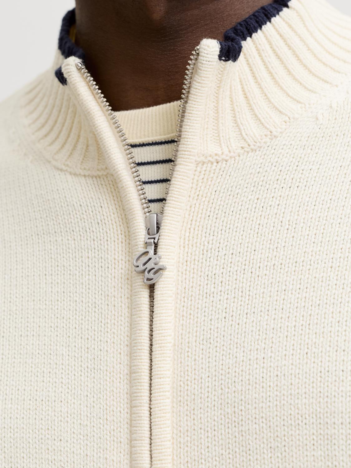 model_shot-detail